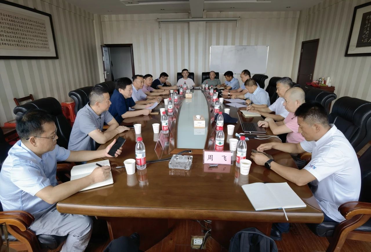 范顺科理事长到大冶宏泰铝业等调研