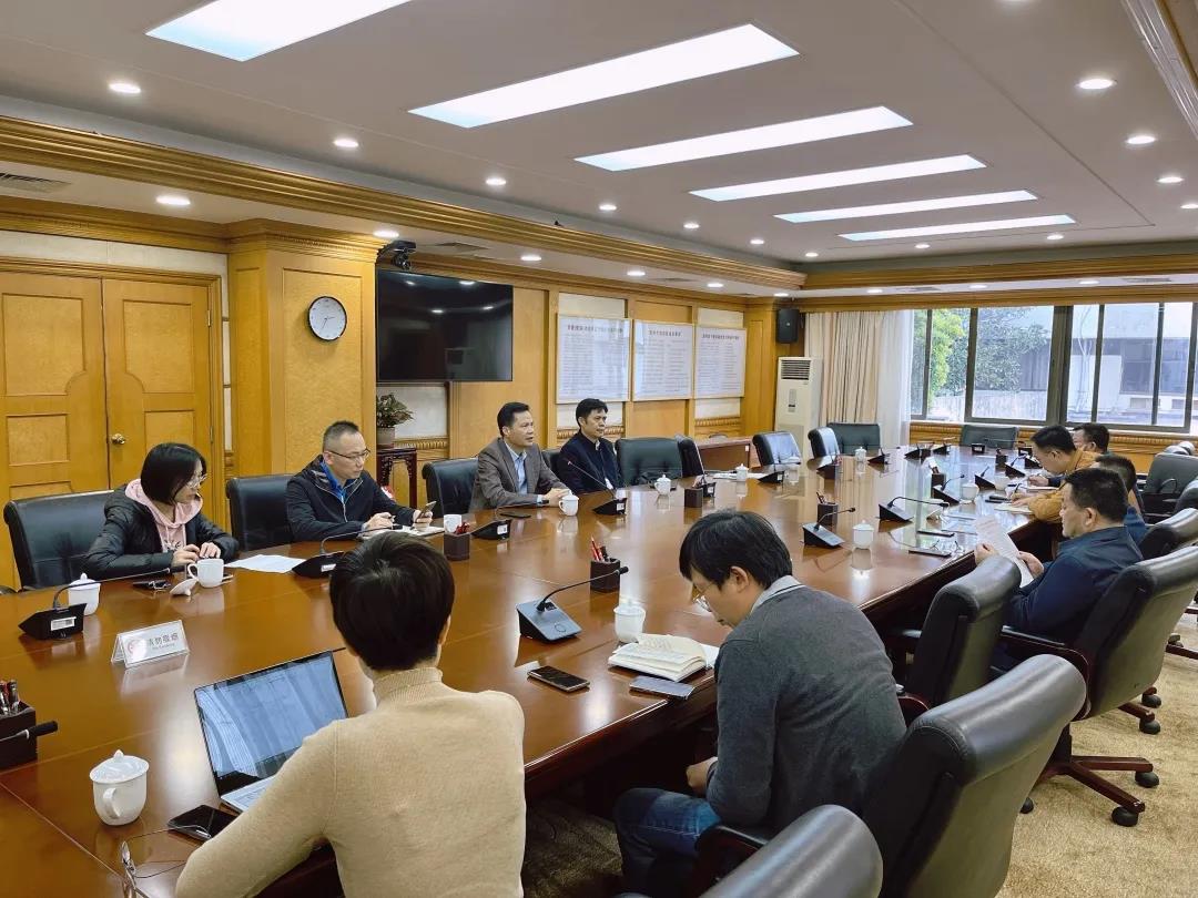 南海书记聚焦企业发展新思路，为华昌集团扩能扩产注入新活力