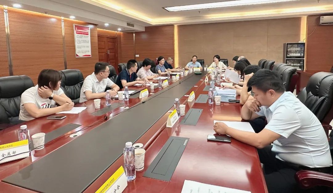 中国有色金属工业协会铝业分会组织召开部分铝挤压材出口企业座谈会