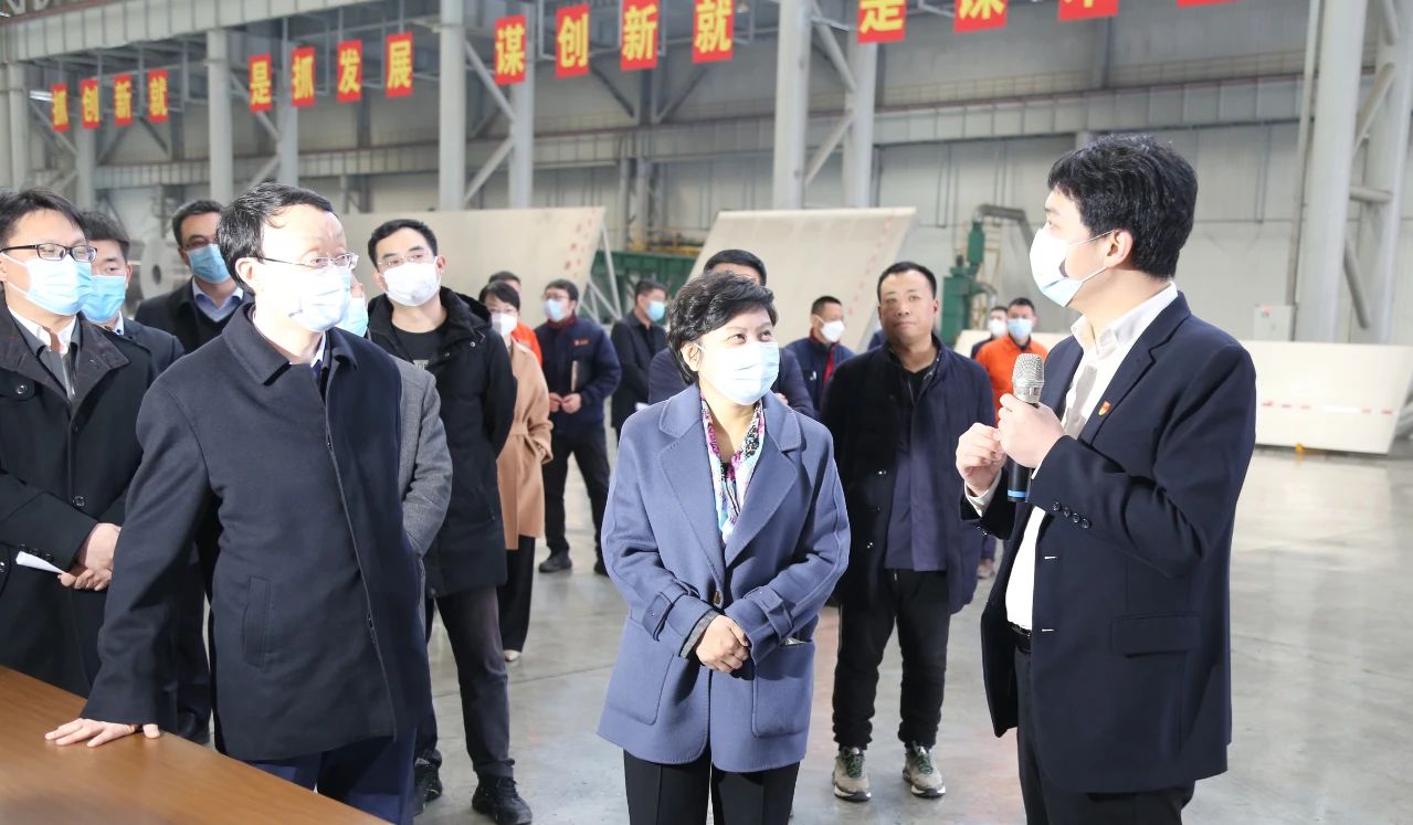 天津市副市长张玲率队前往天津忠旺铝业调研，助推高质量发展！